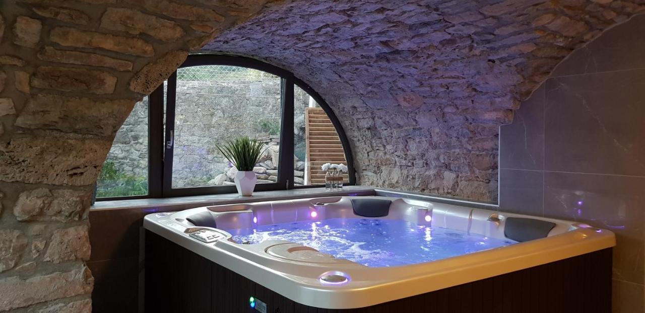 Le Mas Rolland, Piscine Chauffee & Spa - Millau - Gorges Du Tarn Compeyre Exteriér fotografie
